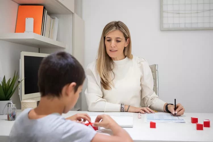 How Does Pivotal Response Training (PRT) for Children With Autism Work?