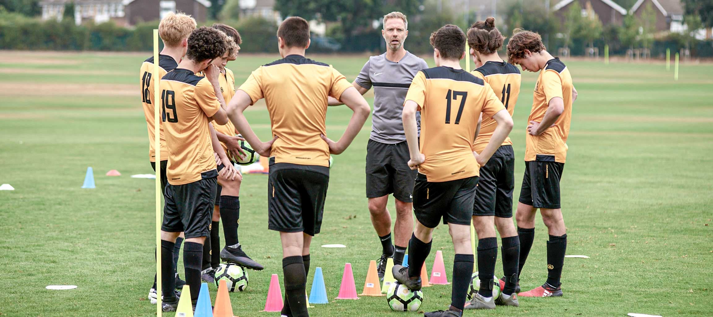 Navigating Football Coach Courses: Essential Insights for Aspiring Coaches
