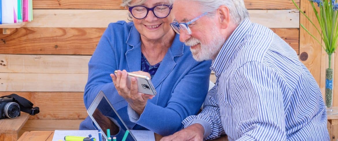 Guía Completa de Cursos de Inglés en Línea para Adultos en España (46–60 Años y Más)