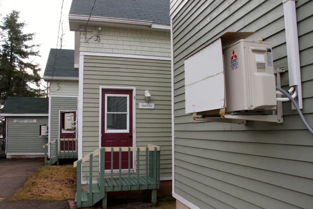 Natural Gas vs. Electricity Cost for Home Heating in the USA