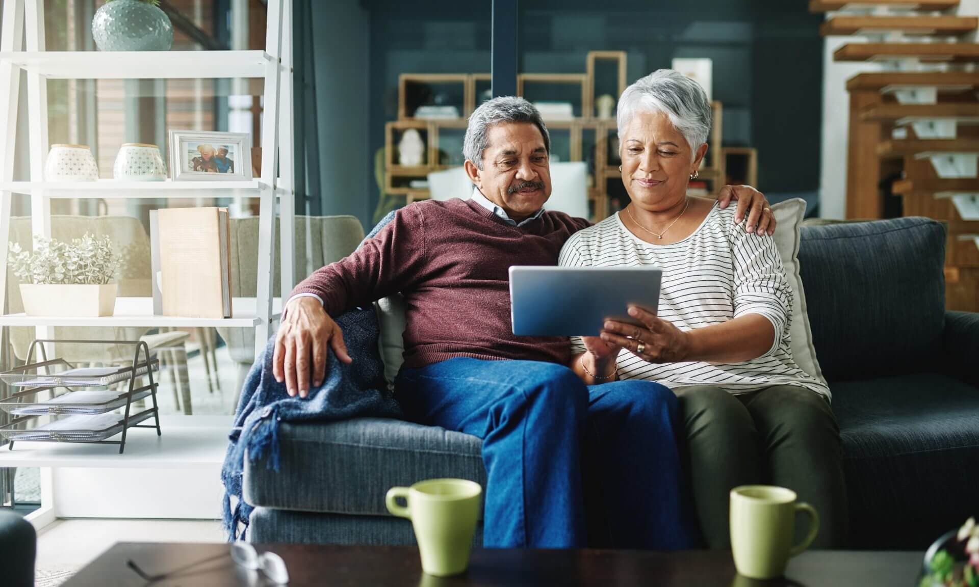 Credit Card Safety Mistakes Seniors Should Avoid: A Helpful 2025 Guide