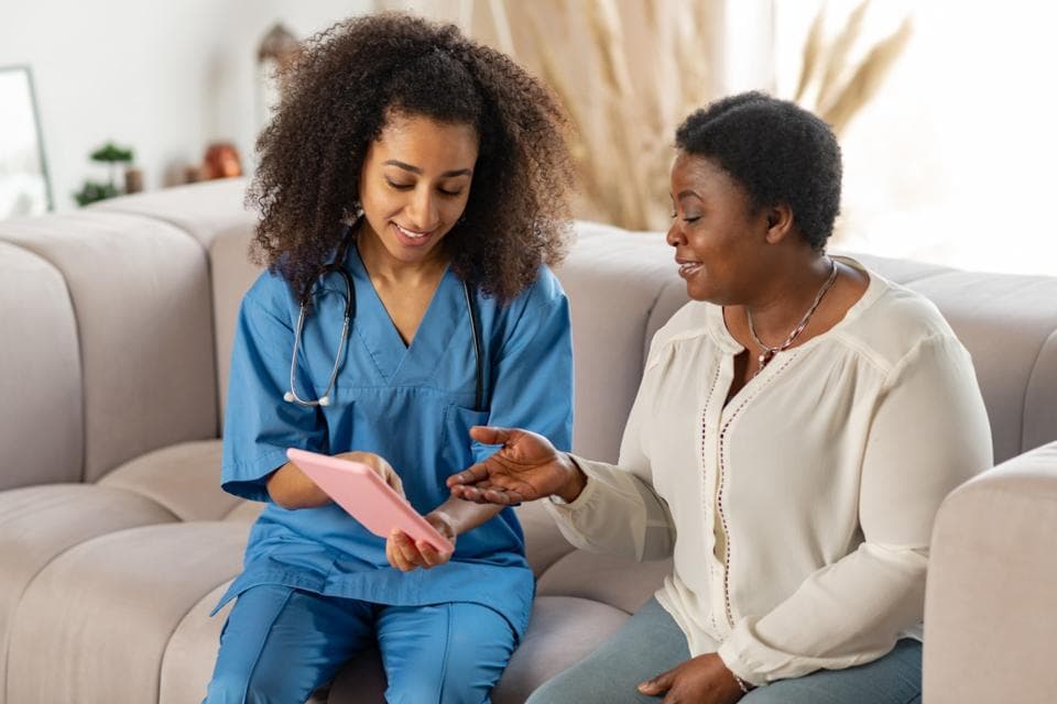 How much does medicare pay for home health care per hour?