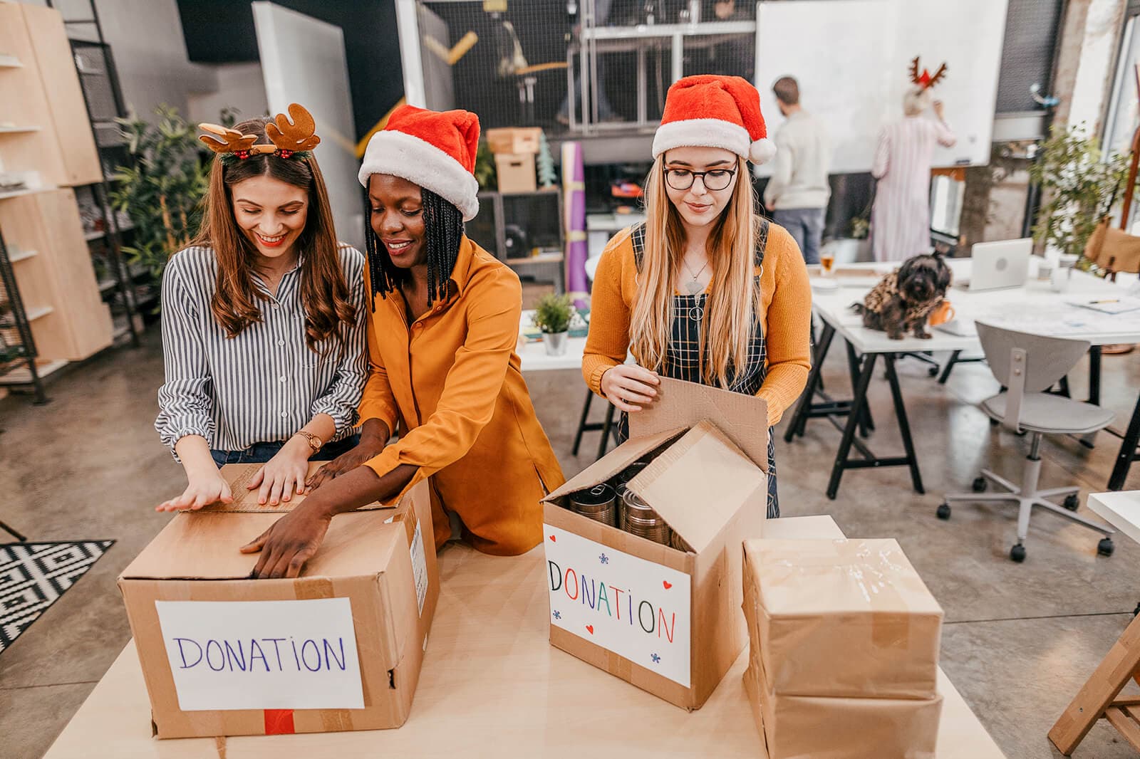 Christmas Assistance Programs for Seniors and Low-income Families (2025 Guide)