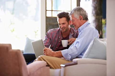 Internet for Seniors: Choosing the Right Home Internet for Elderly and Low-Income Users