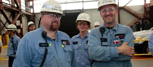 Exterior Trade Jobs in the U.S.: How to Find Roofing, Siding, and Window Installation Work Near You