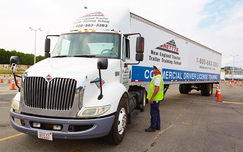 CDL Training Programs in the U.S.: What to Expect Before You Enroll