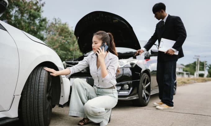 Progressive Car Insurance: Auto Insurance, Coverage Options, and Cost Factors