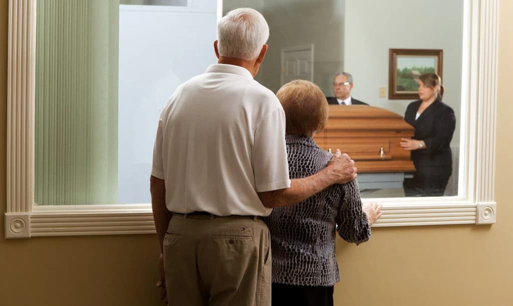 Cremation Costs and Planning in the USA: A Practical Guide to Cremation Services, Direct Cremation, and Cremation Plans