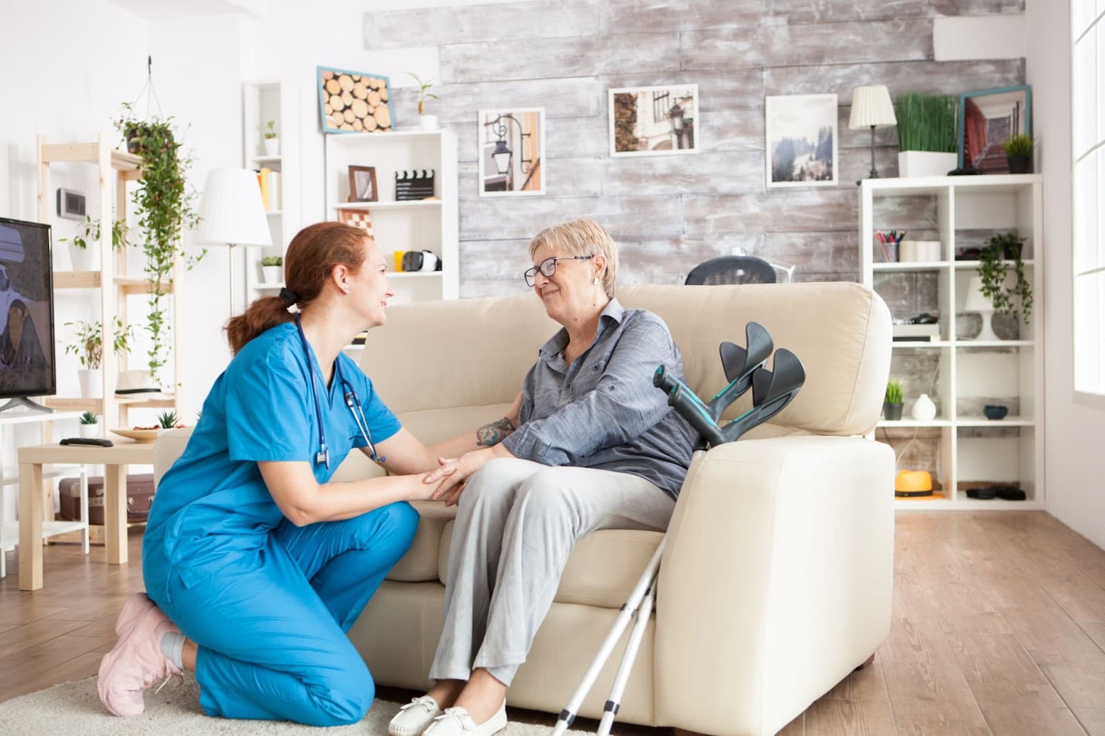 Understanding Private Home Care for Seniors in the U.S.: What Services Are Included and Cost Considerations